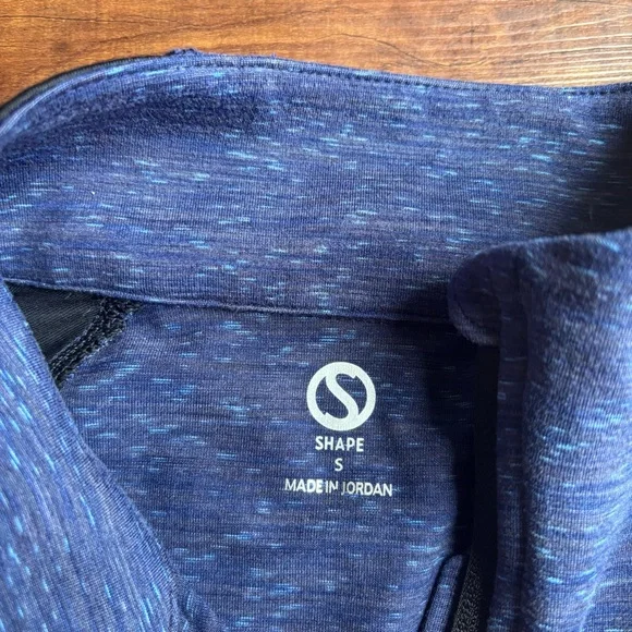 Jacket shape - Picture 7 of 7